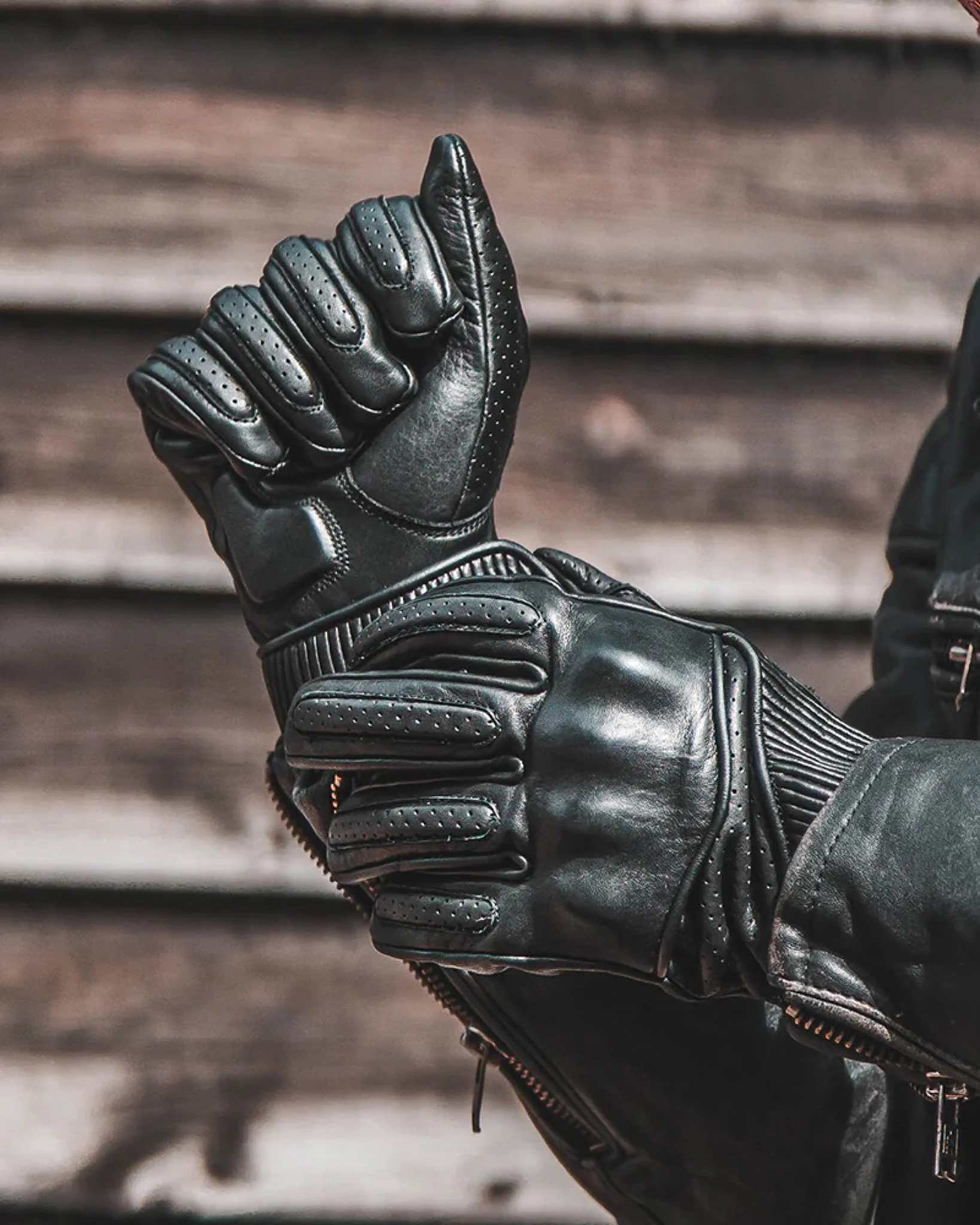 Goldtop Viceroy Gloves - Black - Image 3