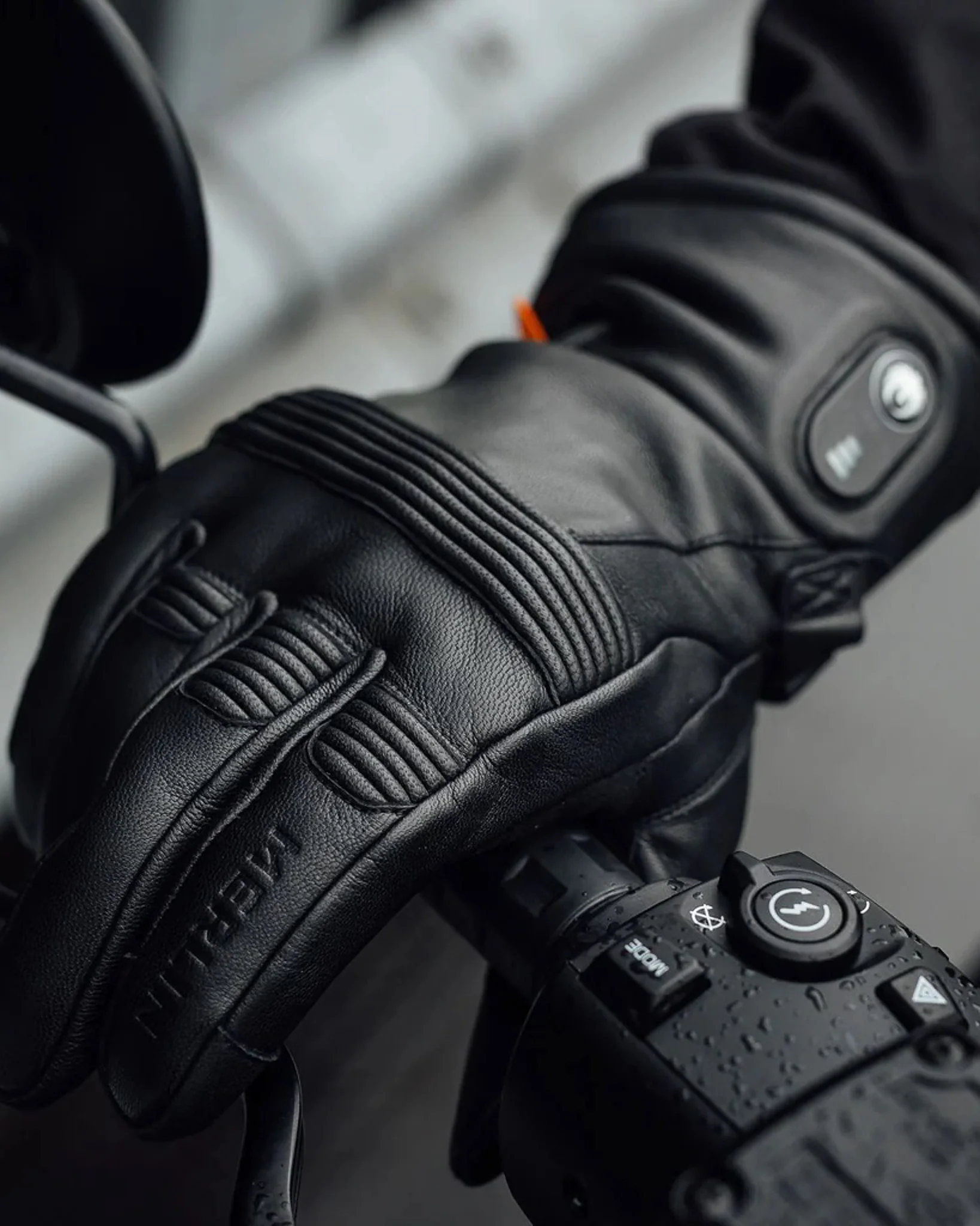 Merlin Minworth II D3O Heated Glove - Black - Image 3